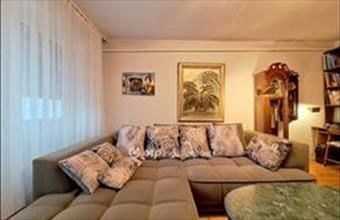 Eladó Budapest XXII. kerületi csúsztatott zsalus lakás hirdetés (34796386)