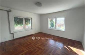 Eladó Besnyői családi ház hirdetés (79897143)