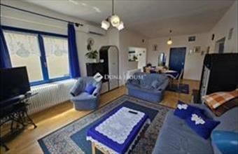 Eladó Veszprémi családi ház hirdetés (94742399)