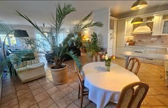 Eladó Solymári családi ház hirdetés (66994624)