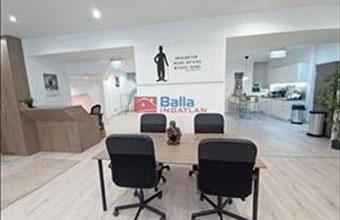 Eladó Budapest VI. kerületi egyéb üzlethelyiség hirdetés (63758448)