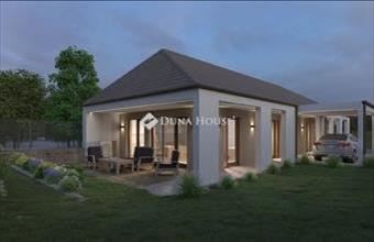 Eladó Csomádi családi ház hirdetés (83943345)