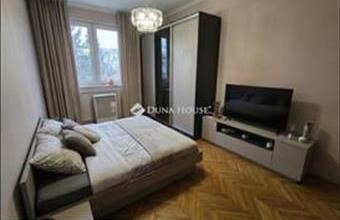 Eladó Gödöllői tégla lakás hirdetés (62327449)