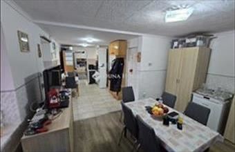 Eladó Székesfehérvári családi ház hirdetés (43812535)