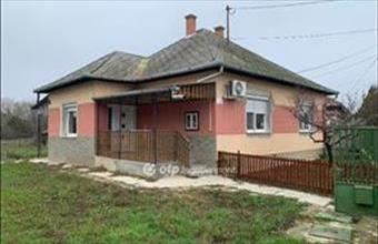 Eladó Cibakházai családi ház hirdetés (83456792)