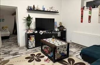 Eladó Kisteleki családi ház hirdetés (37467344)