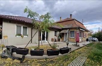 Eladó Kiskunlacházai családi ház hirdetés (75584683)