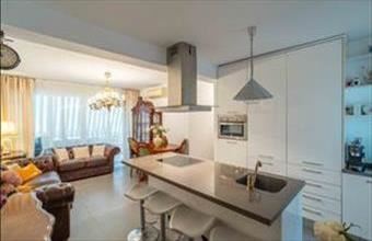 Eladó Spanyolországi tégla lakás hirdetés (78974789)