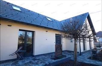 Eladó Budapest XVII. kerületi iroda családiházban hirdetés (88429338)