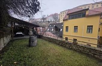 Eladó Veszprémi tégla lakás hirdetés (38275642)