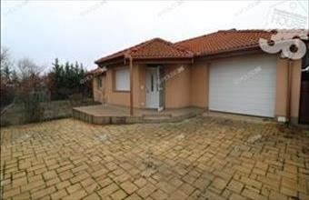 Kiadó Soltvadkerti családi ház hirdetés (94738134)