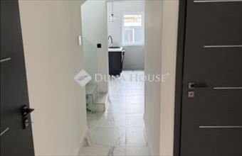 Eladó Budapest XV. kerületi családi ház hirdetés (79546287)