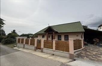 Eladó Pécsi családi ház hirdetés (43437483)