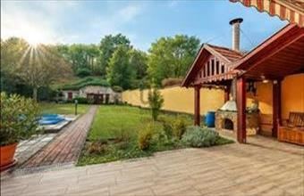 Eladó Budajenői családi ház hirdetés (53338756)