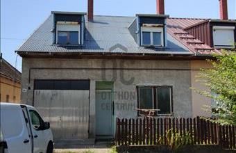 Eladó Barcsi tégla lakás hirdetés (72579511)