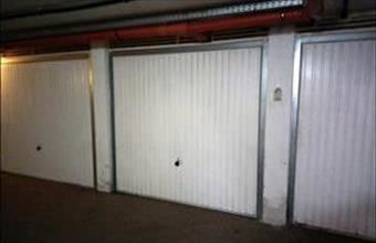 Eladó Szegedi egyedi garázs hirdetés (25684375)