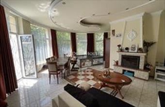 Eladó Budapest XV. kerületi családi ház hirdetés (96944234)