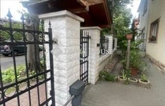 Eladó Budapest IV. kerületi családi ház hirdetés (47443412)