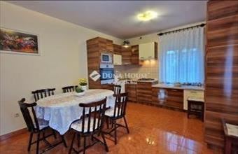 Eladó Váci családi ház hirdetés (74729759)