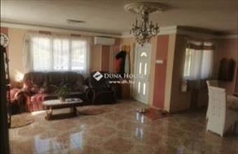 Eladó Fóti családi ház hirdetés (49543447)