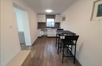 Eladó Békéscsabai családi ház hirdetés (24472513)