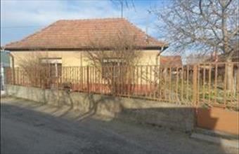 Eladó Izsáki családi ház hirdetés (74823968)