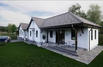 Eladó Kecskeméti családi ház hirdetés (28358637)