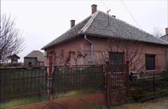 Eladó Magyarkeresztúri családi ház hirdetés (59537624)