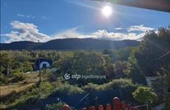 Eladó Budapest III. kerületi családi ház hirdetés (41553377)