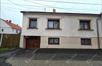 Eladó Szombathelyi családi ház hirdetés (73596324)