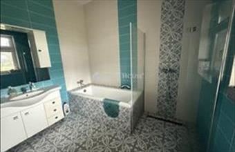 Eladó Esztergomi családi ház hirdetés (83898963)