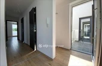 Eladó Siófoki tégla lakás hirdetés (57714136)