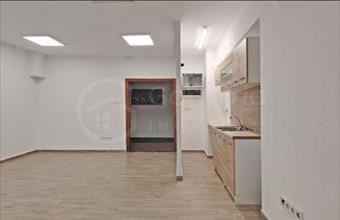 Kiadó Miskolci iroda irodaházban hirdetés (46236484)