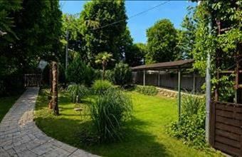 Eladó Budapest XIII. kerületi családi ház hirdetés (77672253)