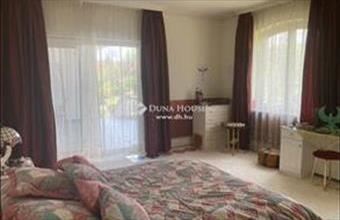 Eladó Váci családi ház hirdetés (64323537)