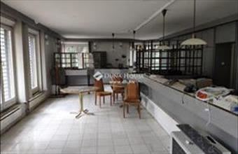 Eladó Budapest II. kerületi üzlethelyiség udvarban hirdetés (65544898)
