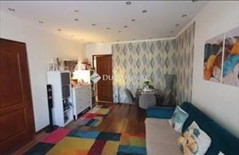 Eladó Budapest VIII. kerületi csúsztatott zsalus lakás hirdetés (97248349)