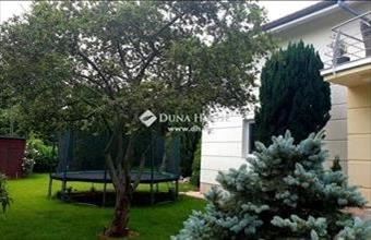 Eladó Budapest II. kerületi családi ház hirdetés (23732944)