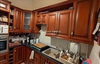 Eladó Budapest VI. kerületi tégla lakás hirdetés (23772334)