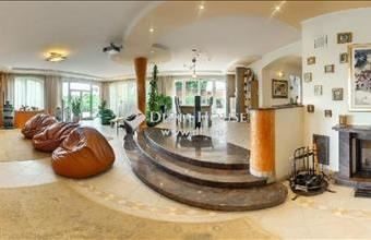 Eladó Budapest II. kerületi családi ház hirdetés (32338445)