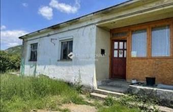 Eladó Váci sorház hirdetés (84942698)