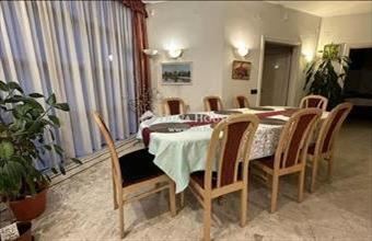 Eladó Budapest II. kerületi családi ház hirdetés (85458582)