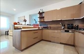 Eladó Pomázi családi ház hirdetés (75439723)