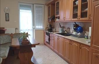 Eladó Tatabányai tégla lakás hirdetés (65463492)