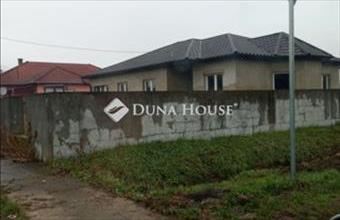 Eladó Dombrádi családi ház hirdetés (53779774)