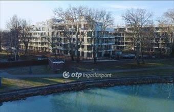 Eladó Siófoki tégla lakás hirdetés (44741798)