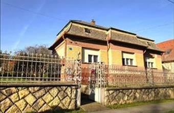 Eladó Szennai családi ház hirdetés (66913827)