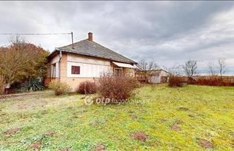 Eladó Napkori családi ház hirdetés (77796455)