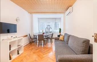 Eladó Budapest III. kerületi panel lakás hirdetés (93335322)