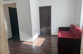 Eladó Komáromi tégla lakás hirdetés (26373379)